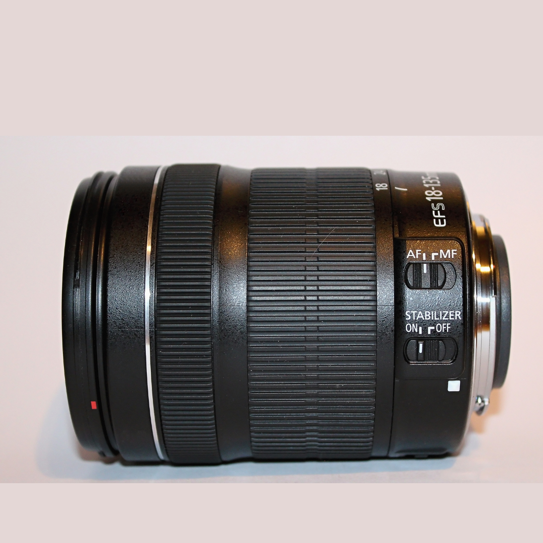 Canon EOS R50 18-45mm Mirrorless Camera - Image 3